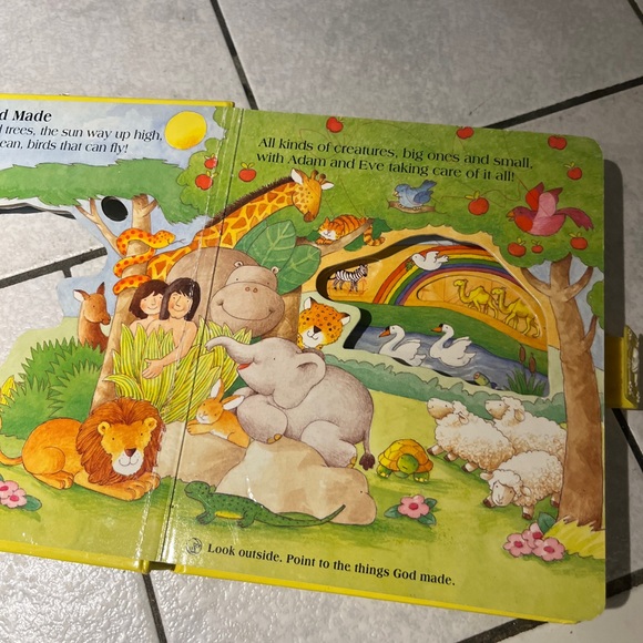 Baby’s First Bible Book - Picture 3 of 8